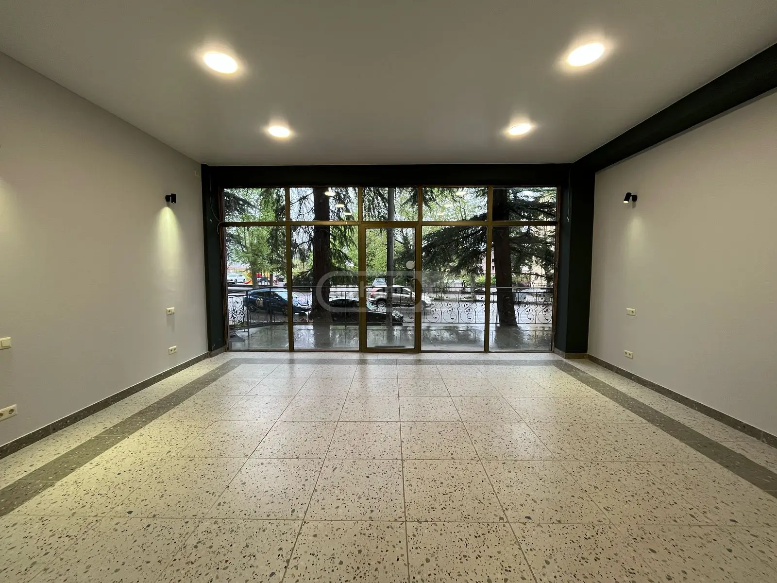 For Rent Universaluri Commercial Space Kutaisshi view 1