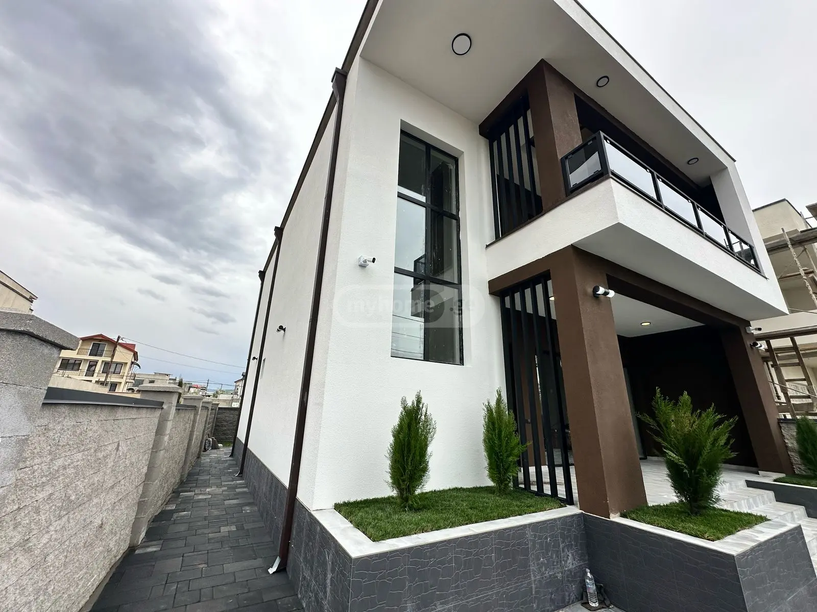 For Sale 8 Room Private House Ivertubani view 4