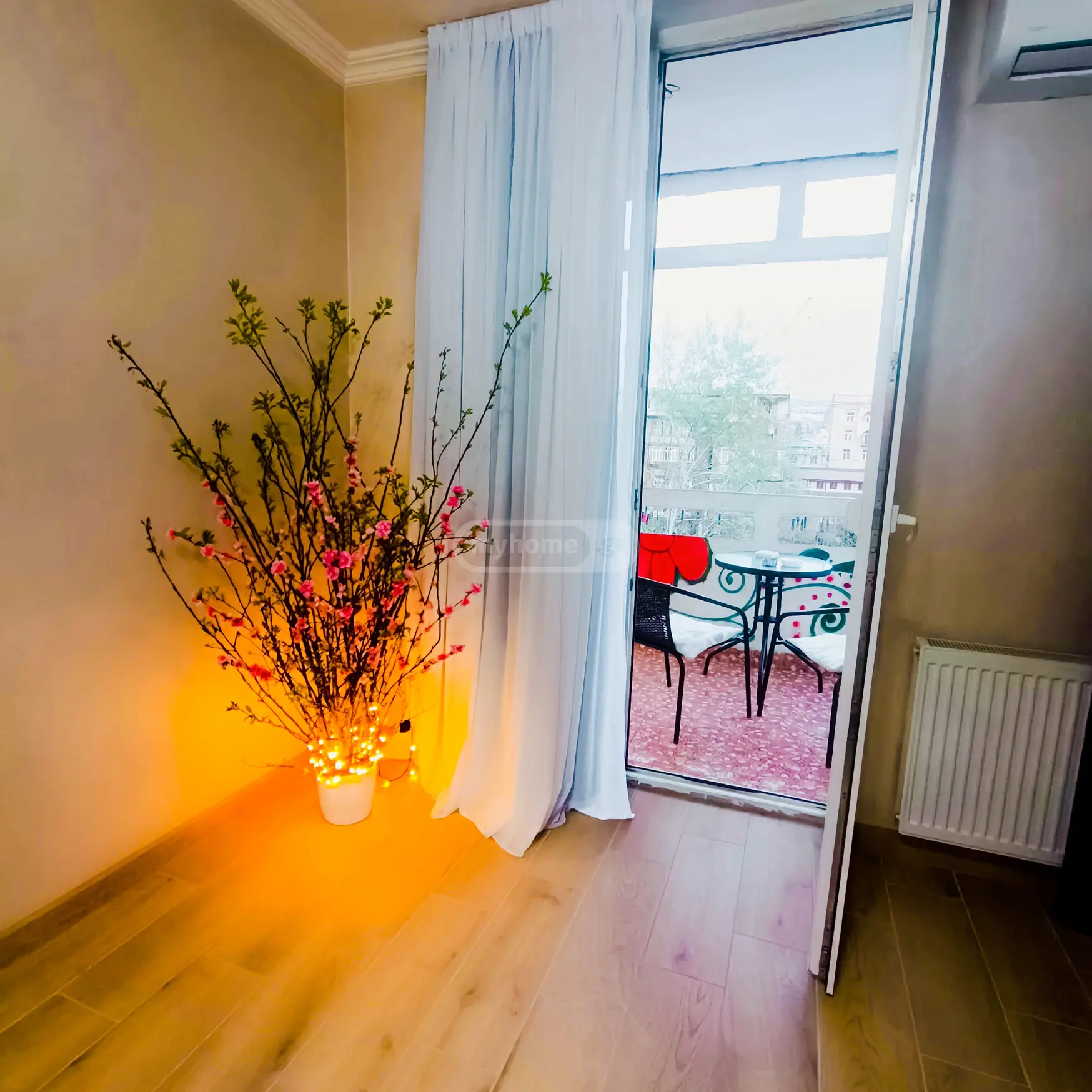 Daily Rent 2 Room Apartment Chughuretshi view 1