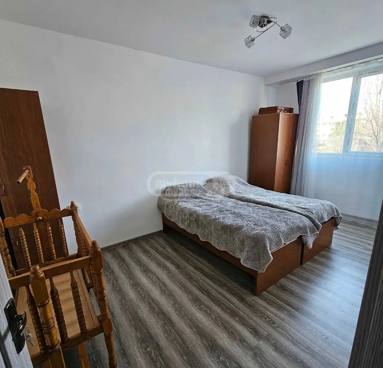 For Rent 5 Room Apartment Kutaisshi view 6