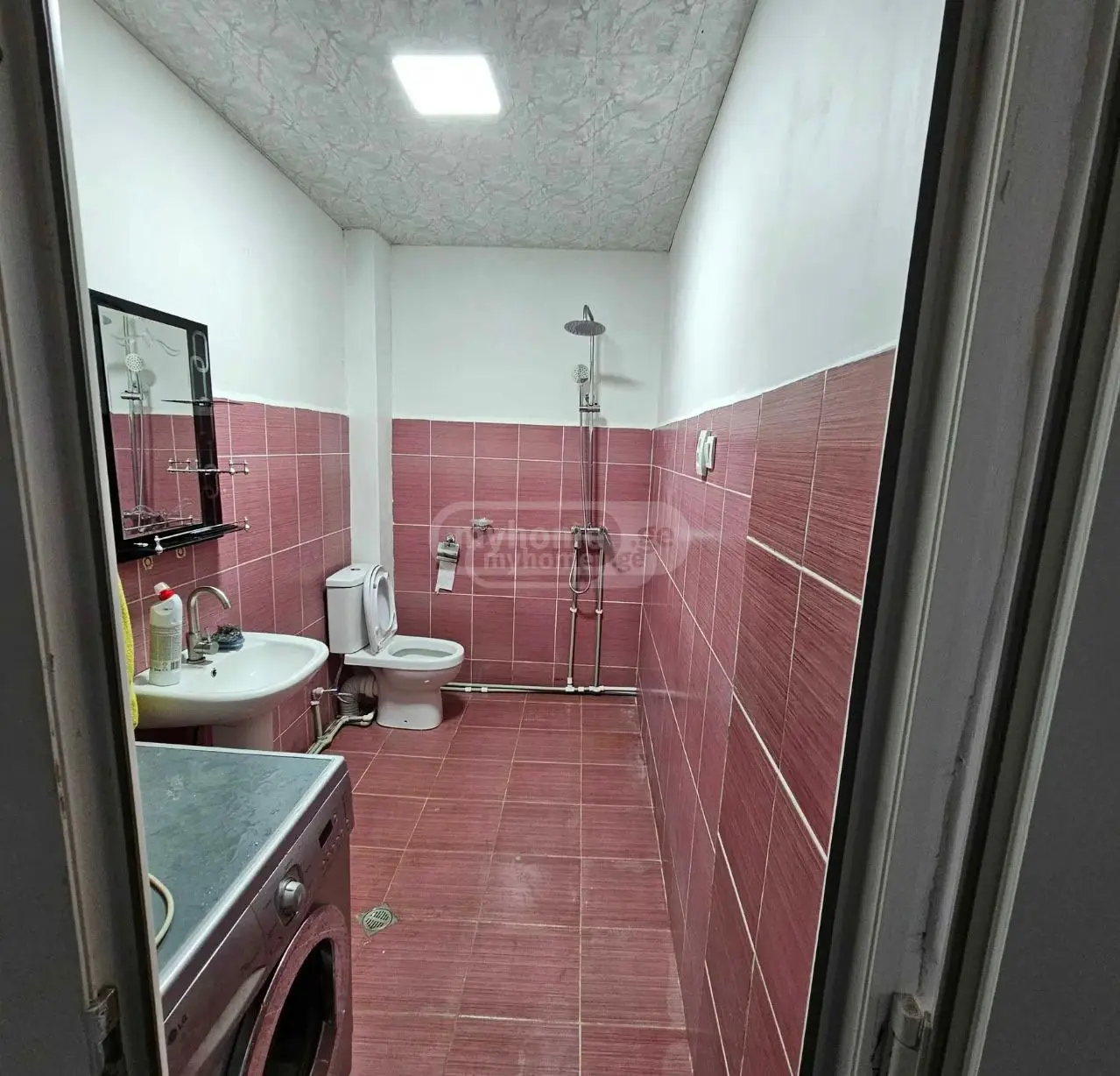 For Rent 5 Room Apartment Kutaisshi view 7