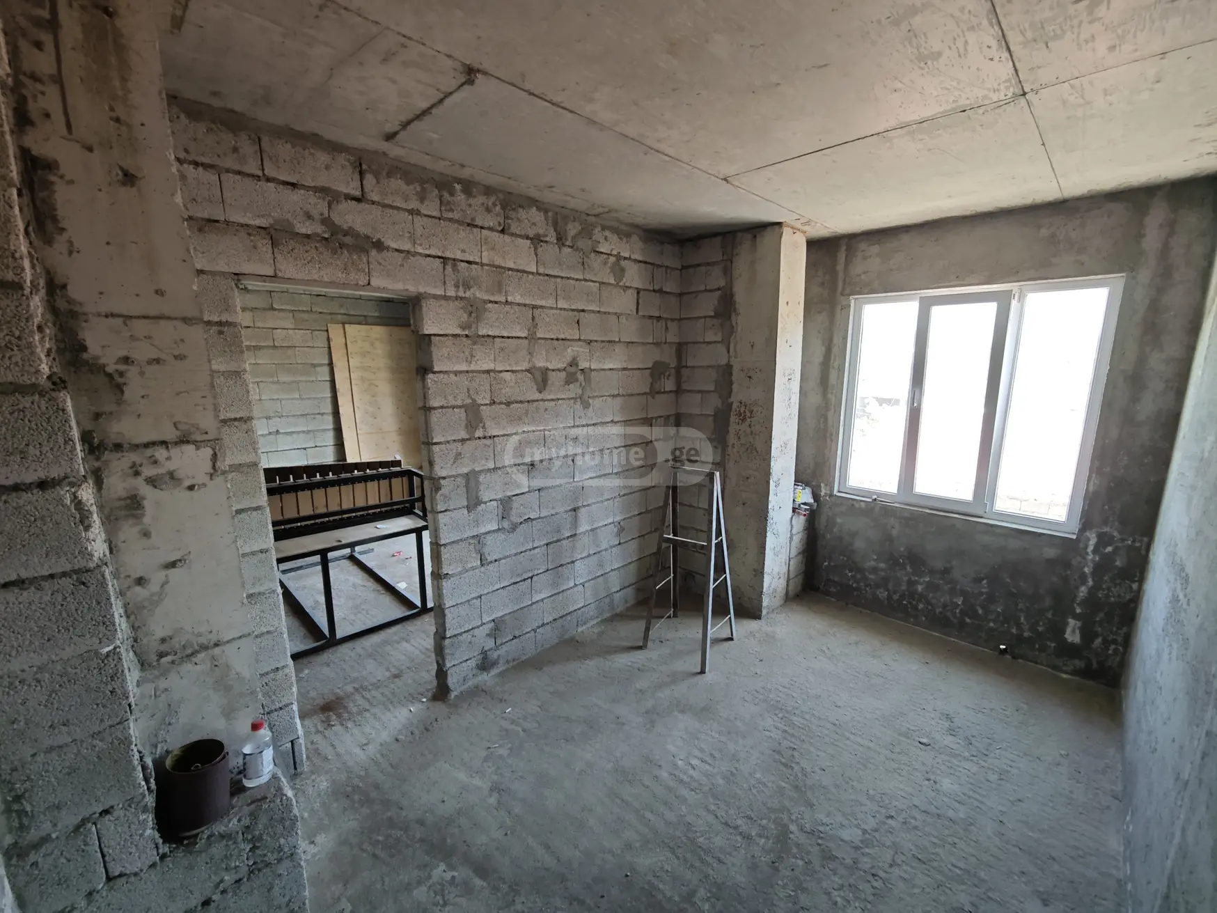 For Sale 3 Room Apartment view 5