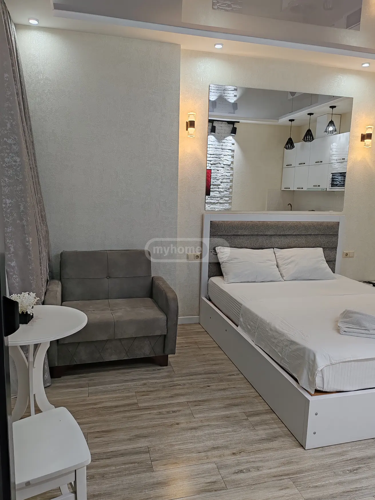 Daily Rent 1 Room Apartment, 10 of 10