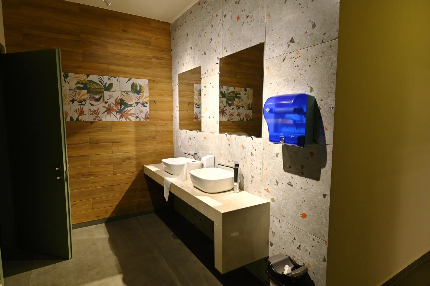 For Sale 10+ Room Sastumro Ozurgetshi view 6