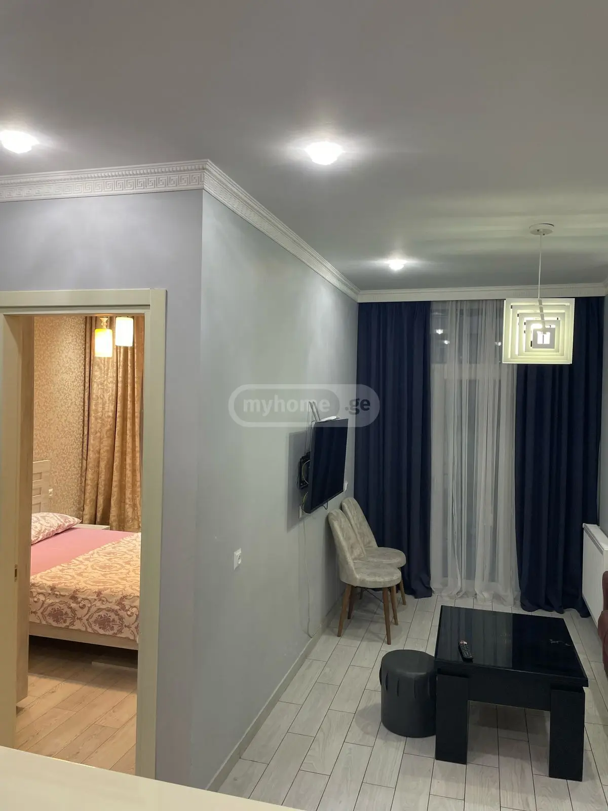 Daily Rent 2 Room Apartment, 1 of 9