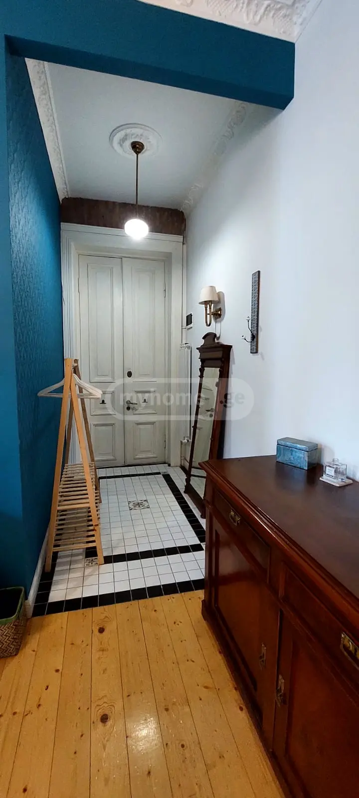 For Rent 2 Room Apartment Mtatsmindaze view 2