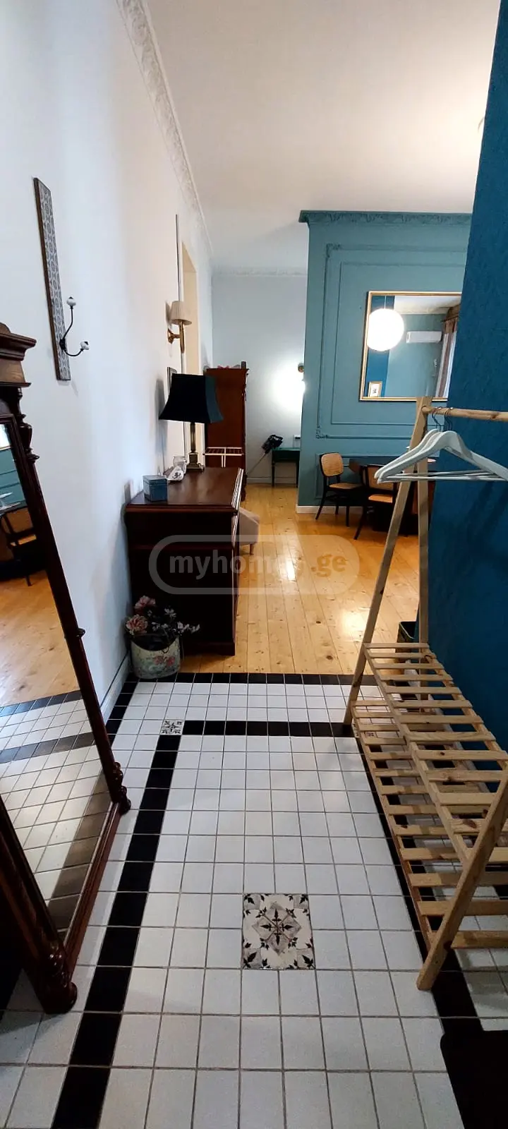 For Rent 2 Room Apartment Mtatsmindaze view 10