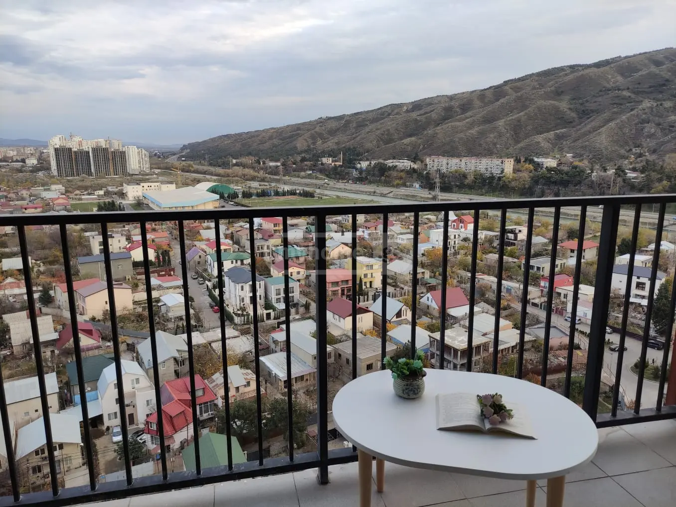 Daily Rent 3 Room Apartment Ortachalashi, 3 of 12