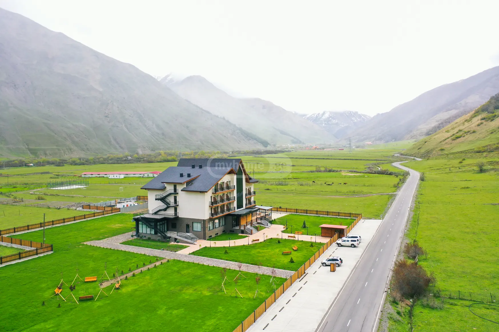 For Sale 10+ Room Sastumro Qazbegshi view 3