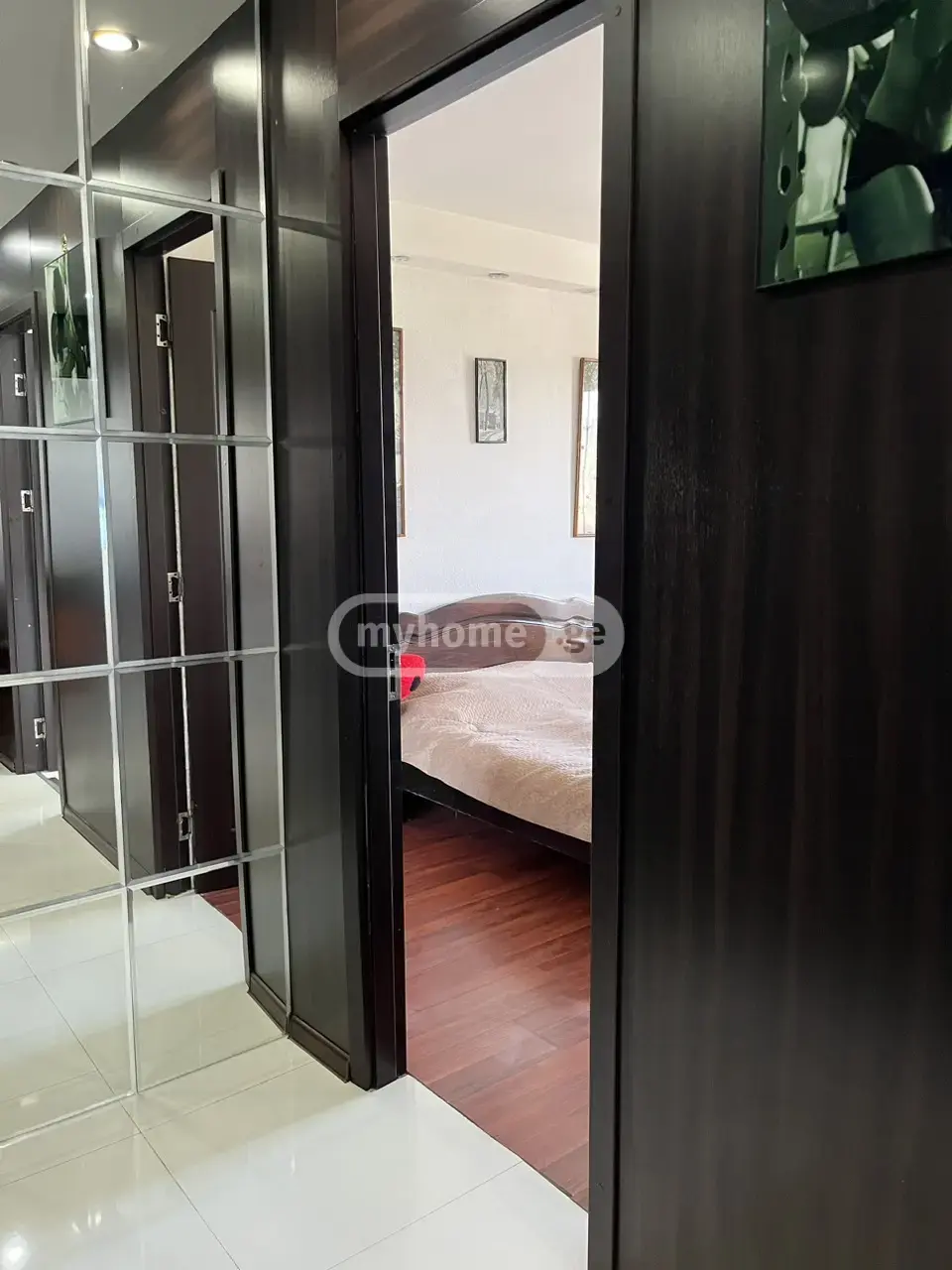 For Rent 3 Room Apartment Kutaisshi view 9