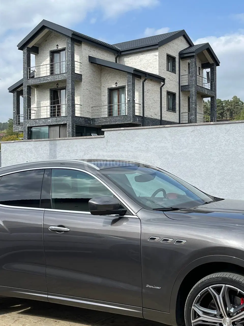 For Sale 10+ Room Private House Manglisshi view 2