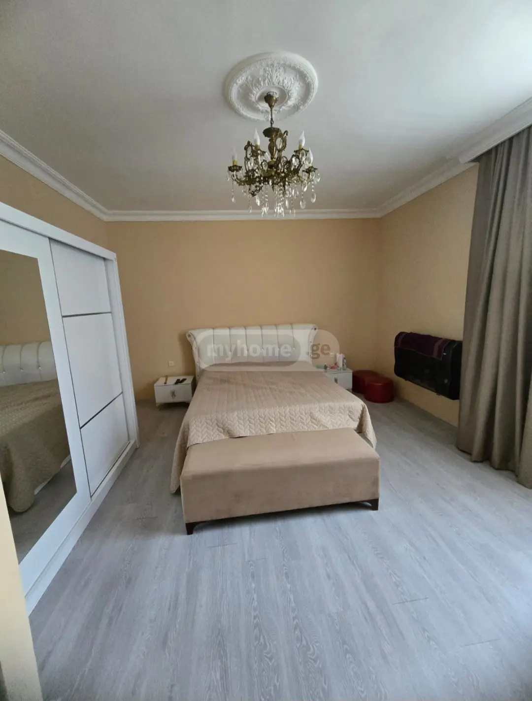For Sale 4 Room Private House view 1