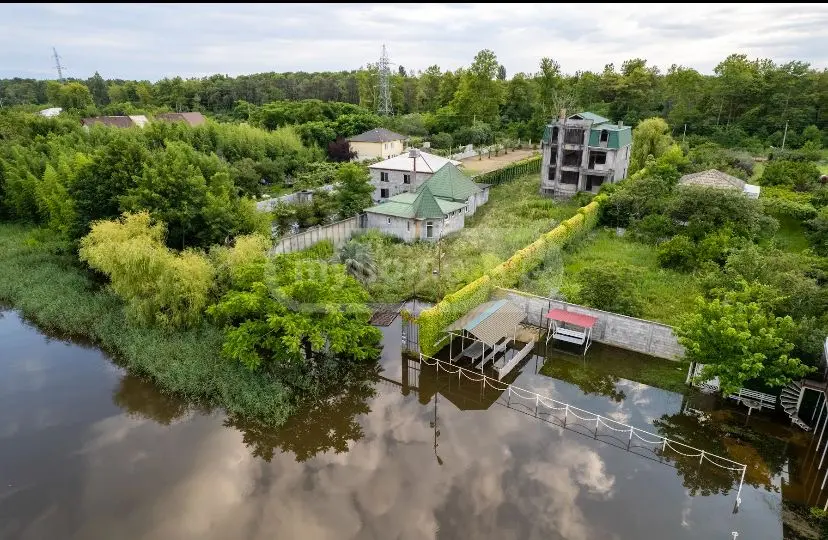 Продажа 8-комната Частный дом в Lanchkhutis Munitsipalitetshi view 1