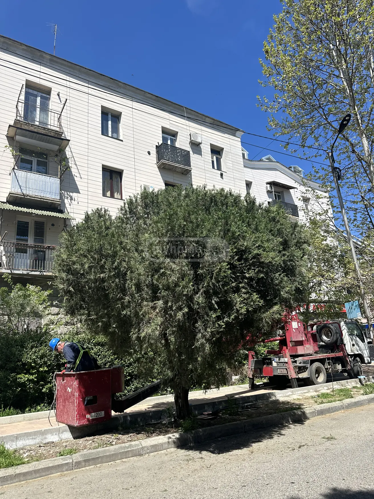 For Sale 4 Room Apartment Rustavshi, 1 of 9