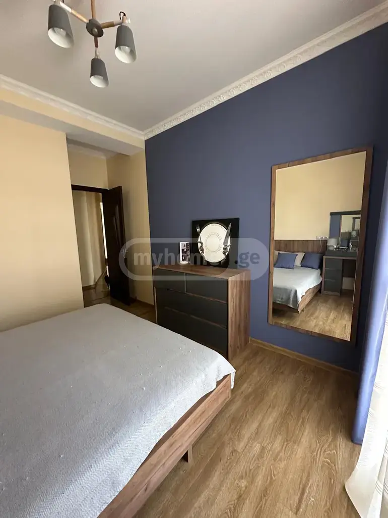 For Sale 5 Room Apartment, 8 of 12