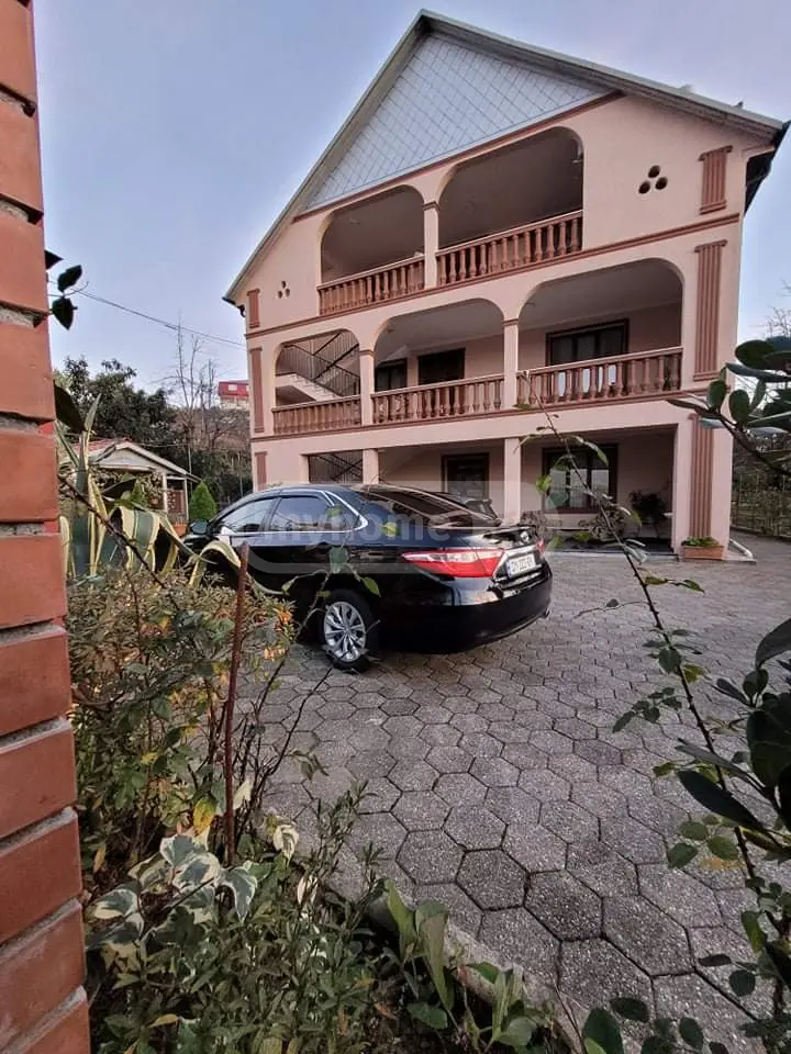 For Rent 5 Room Private House view 1