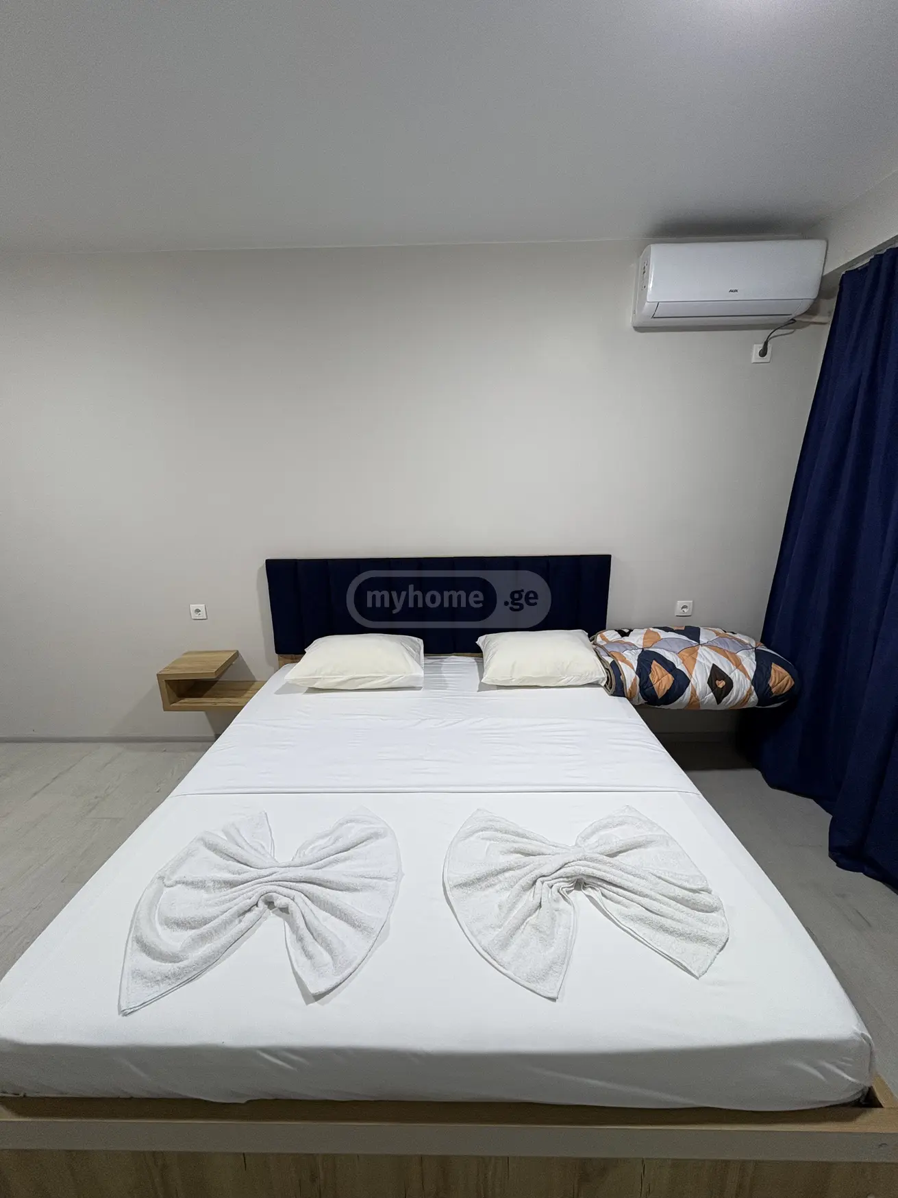 Daily Rent 1 Room Apartment Kutaisshi view 5