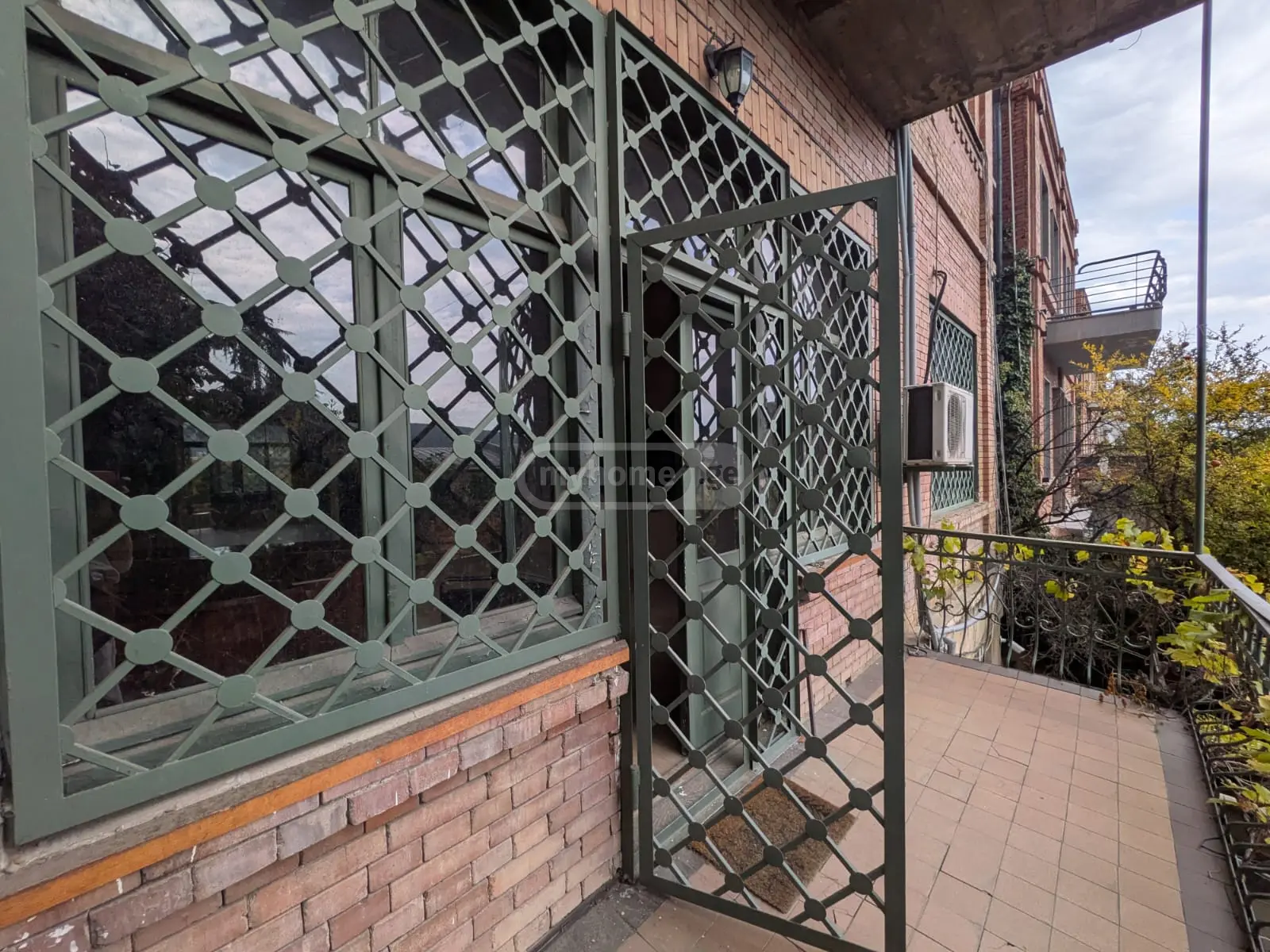 For Rent 10+ Room Private House In Saburtalo, 12 of 12