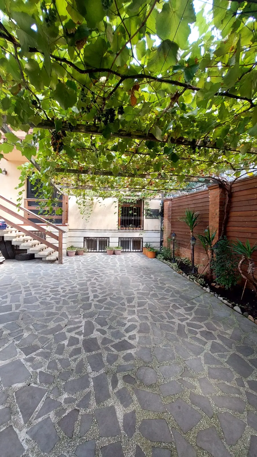 For Sale 10+ Room Sastumro Nadzaladevshi view 13