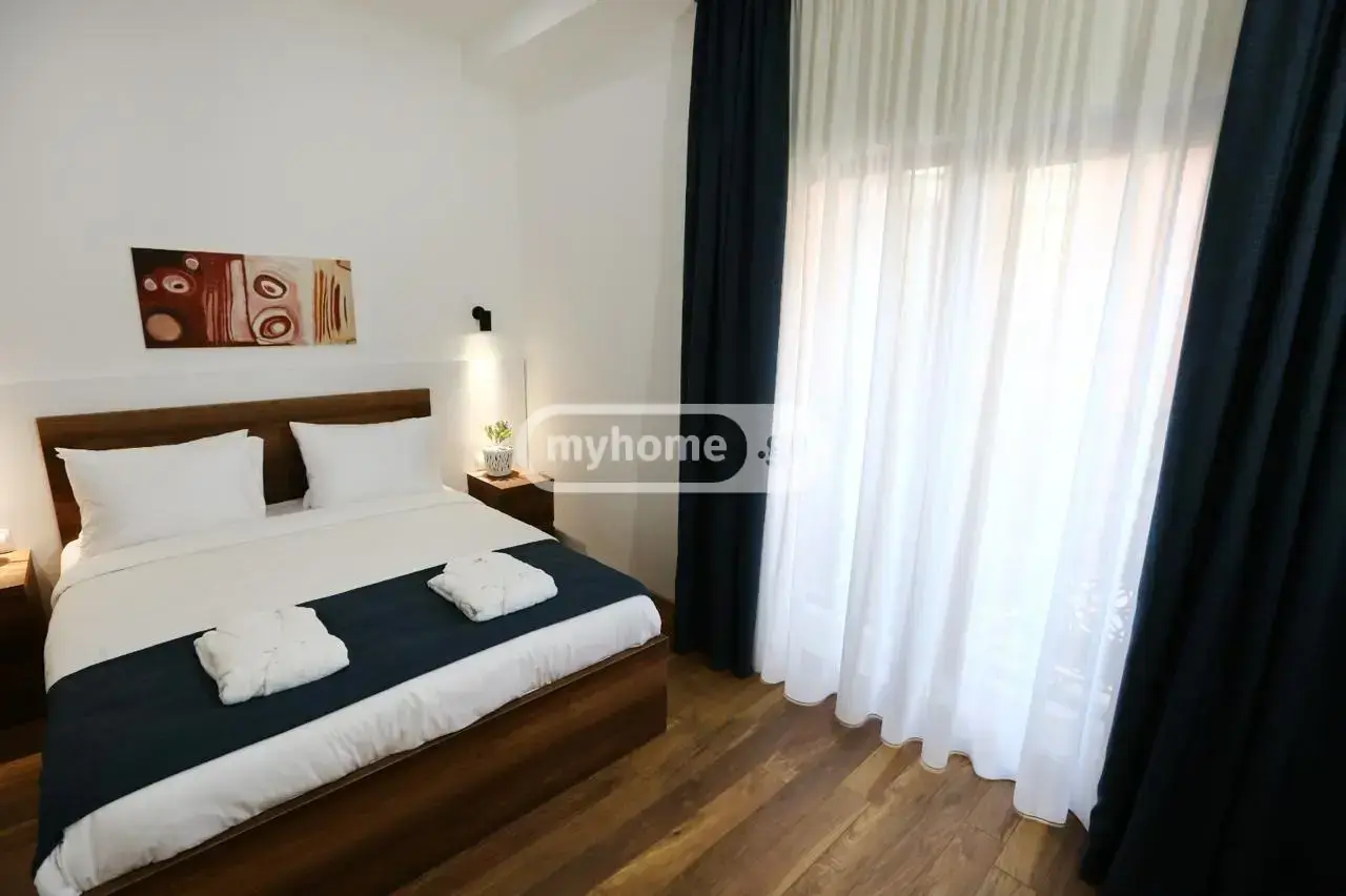 For Sale 10+ Room Sastumro Avlabarshi, 5 of 7