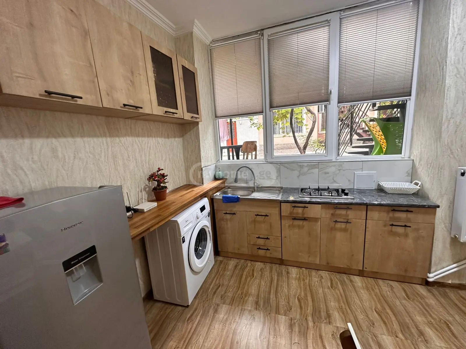 1 Room Flat Daily Rent. Sololaki view 18