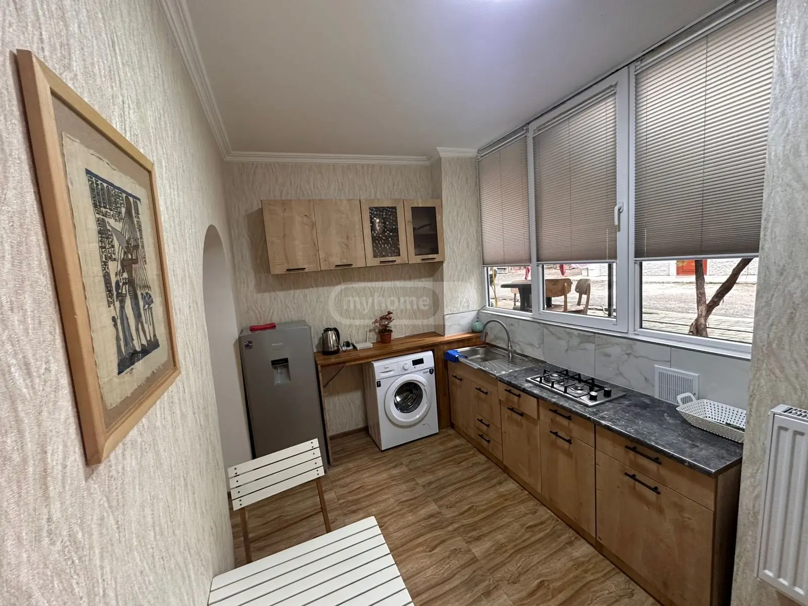 1 Room Flat Daily Rent. Sololaki view 14