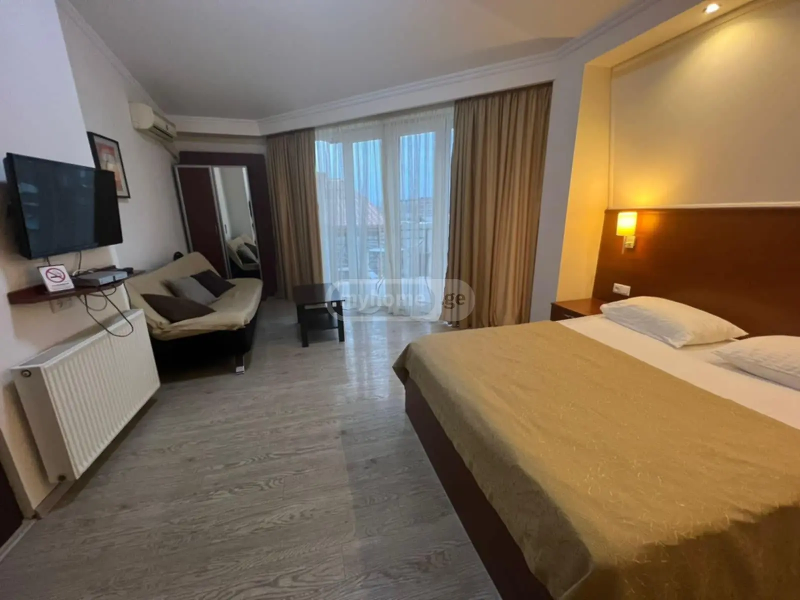 For Rent 10+ Room Sastumro Avlabarshi, 9 of 12