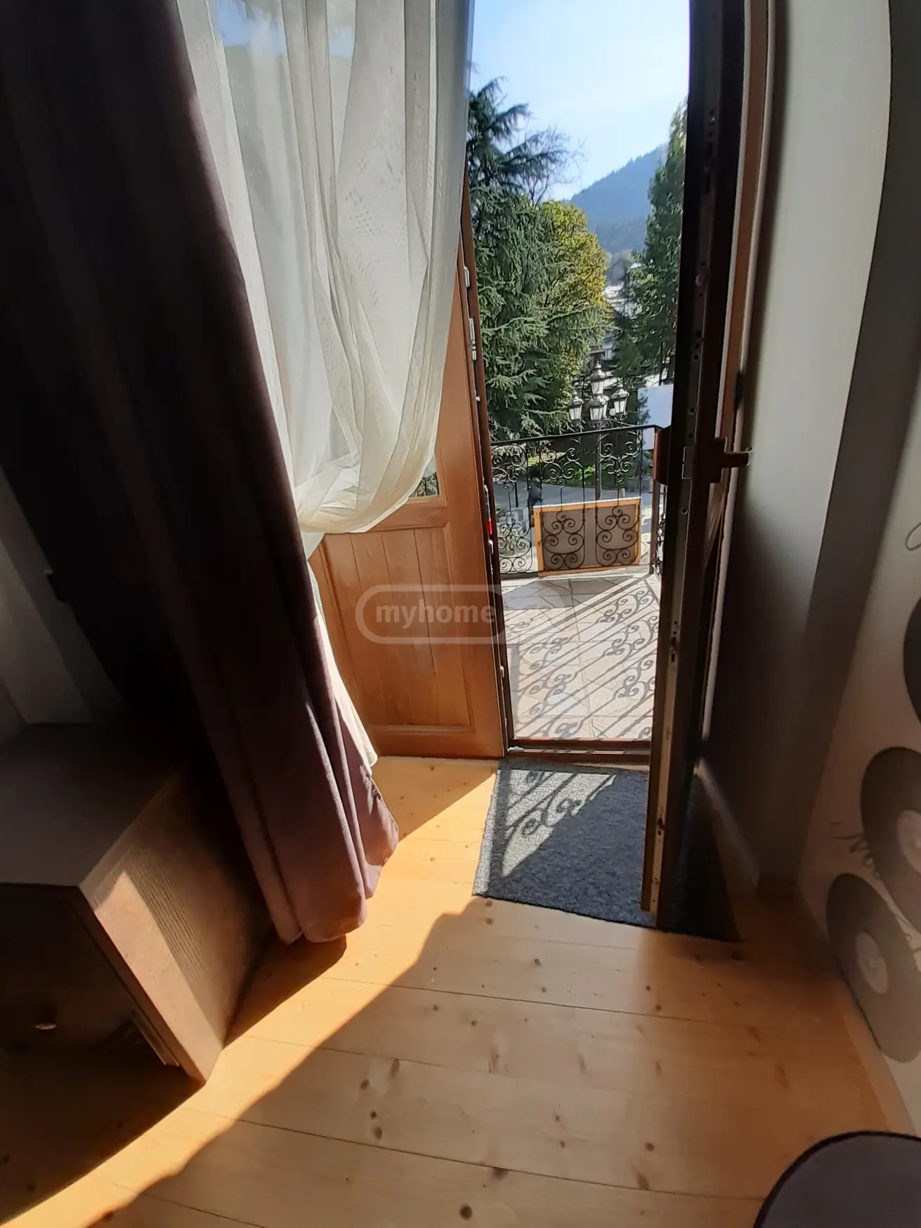 Daily Rent 4 Room Country House Borjomshi view 3