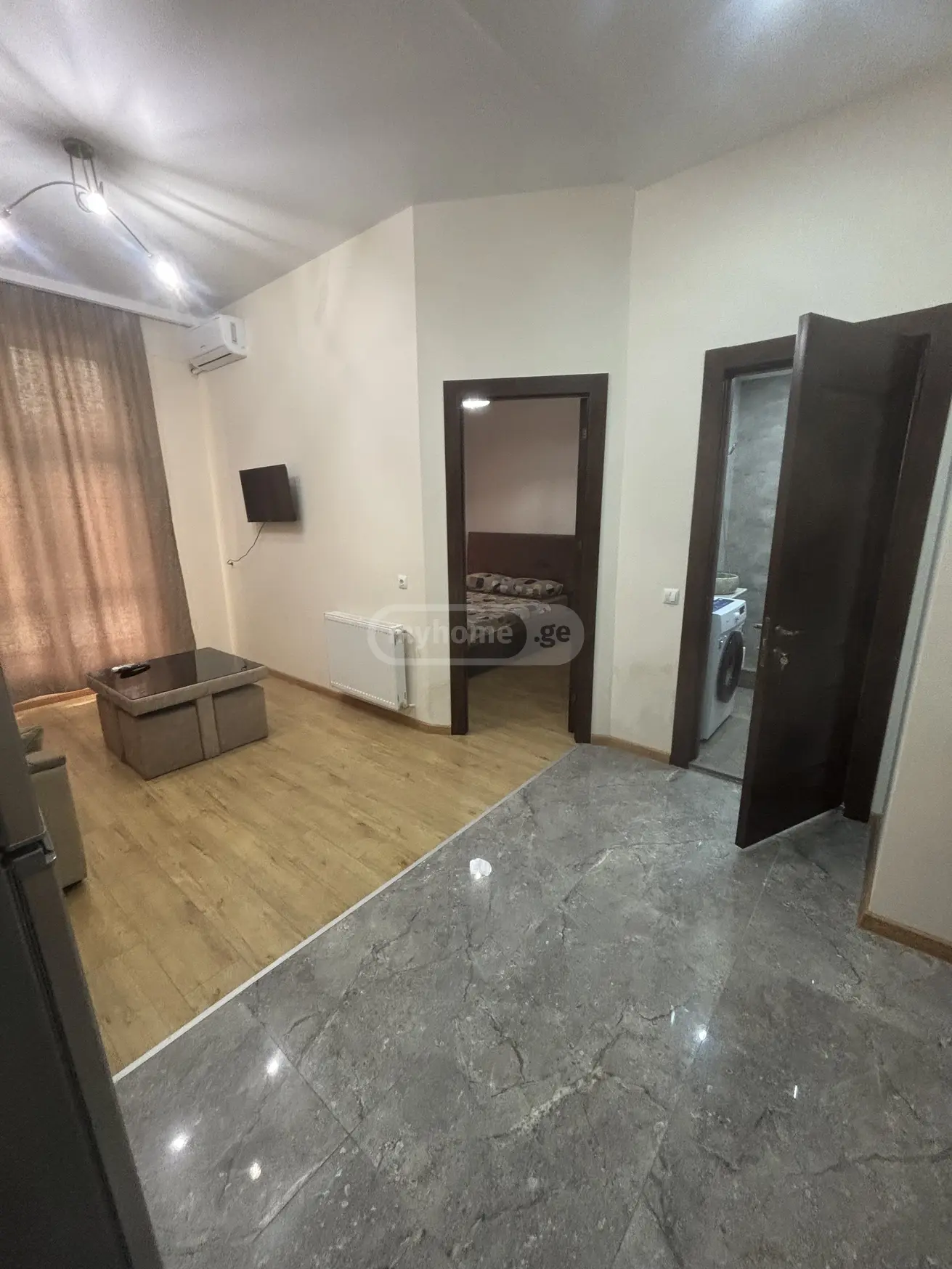 Daily Rent 2 Room Apartment, 1 of 5