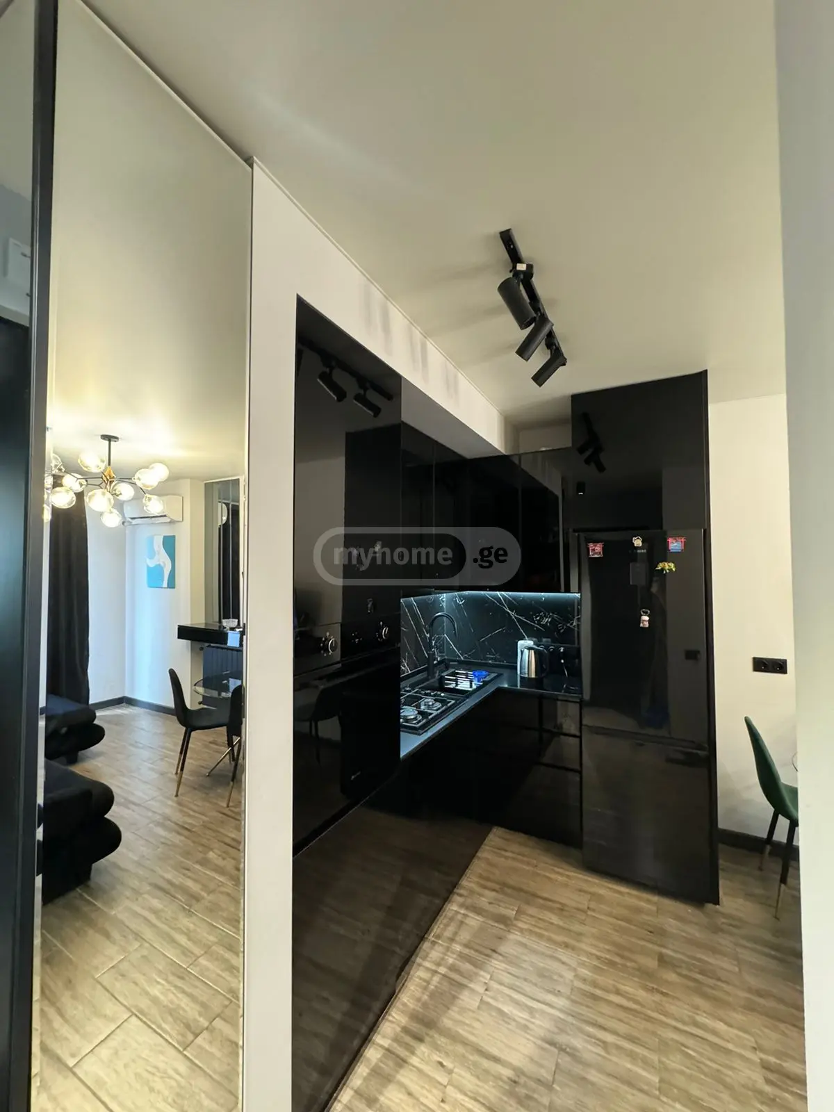 Daily Rent 2 Room Apartment Didubeshi, 2 of 9