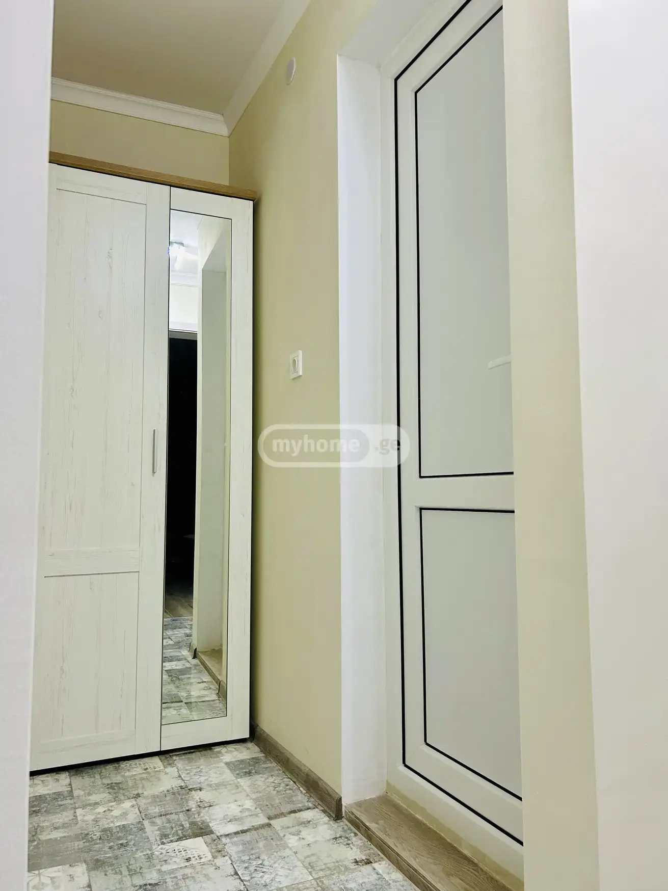 For Rent 3 Room Apartment Kutaisshi view 12