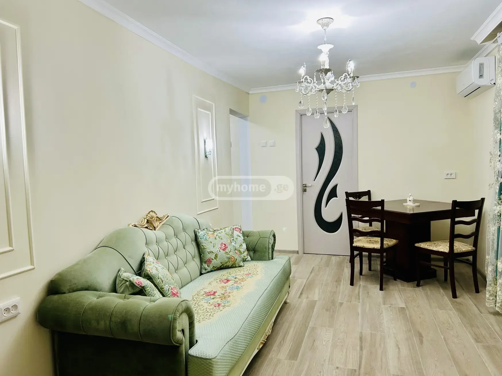 For Rent 3 Room Apartment Kutaisshi view 1