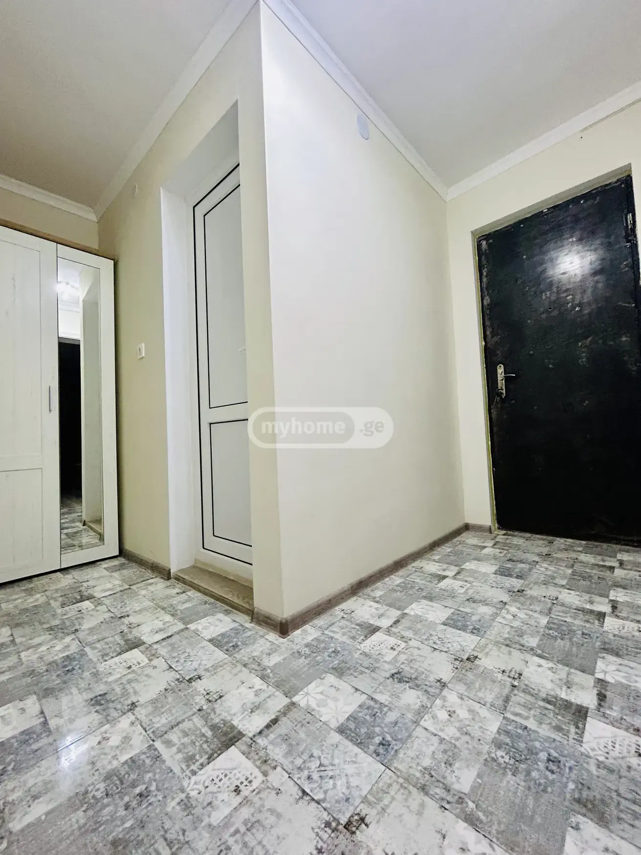 For Rent 3 Room Apartment Kutaisshi view 13