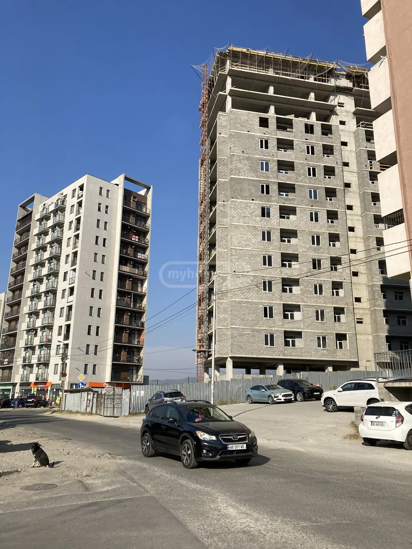For Sale 4 Room Apartment view 1