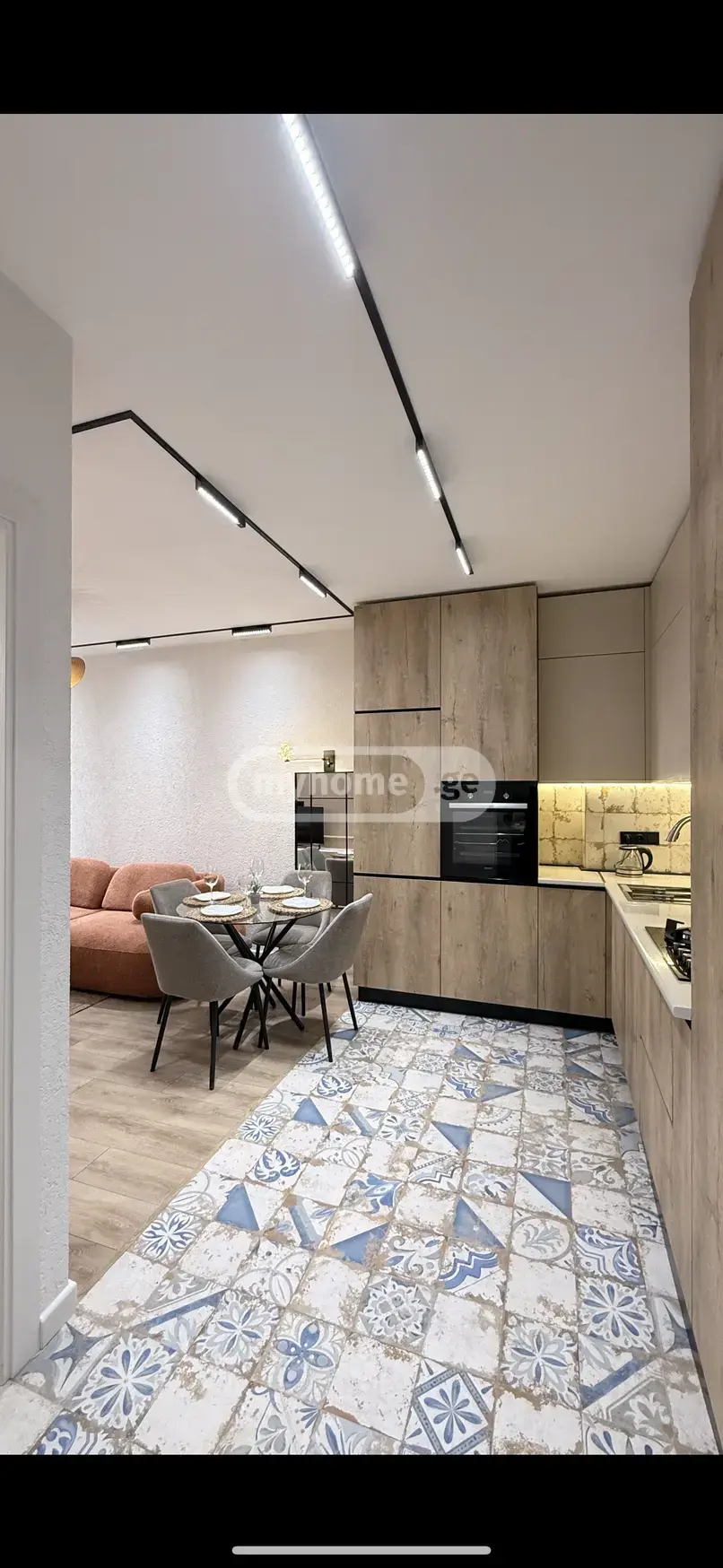 For Rent 2 Room Apartment view 3