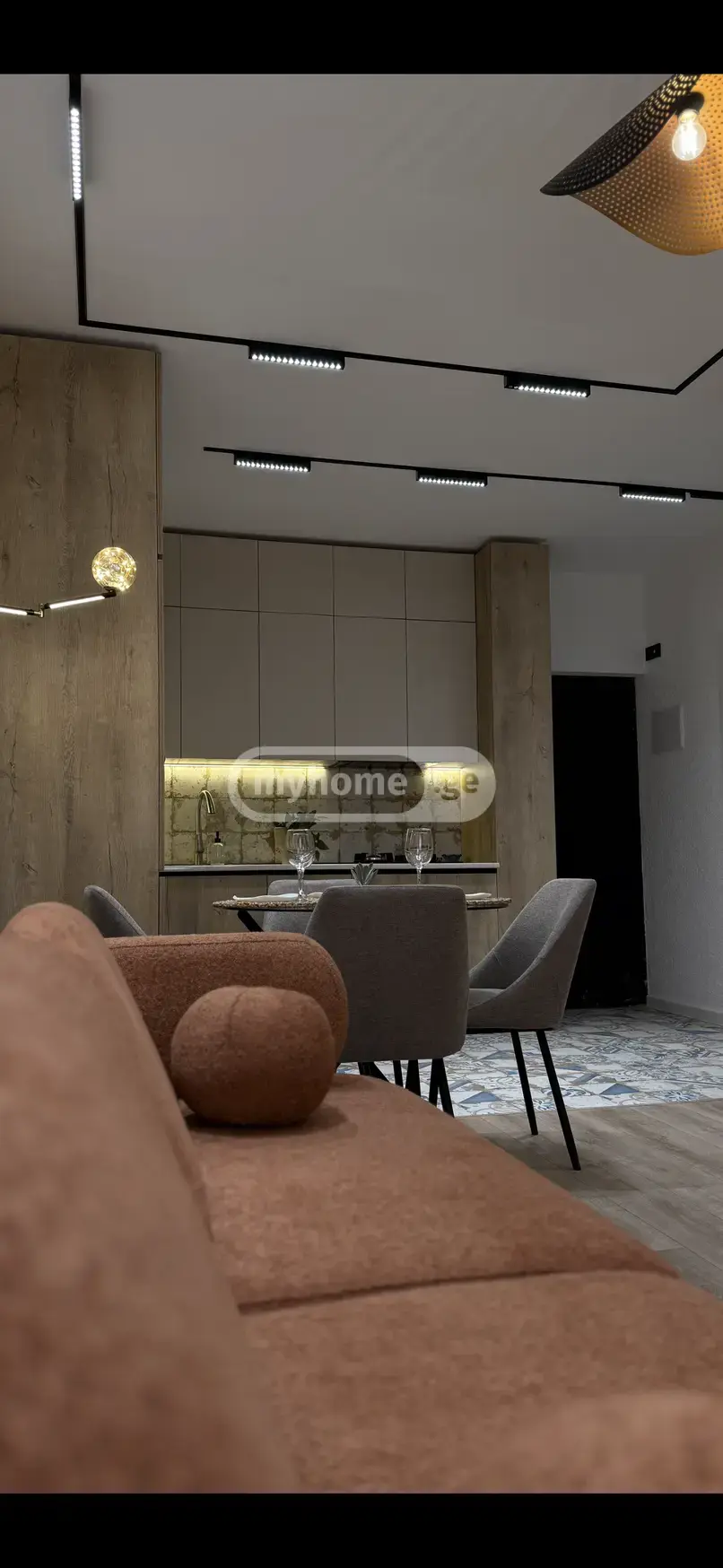 For Rent 2 Room Apartment view 4