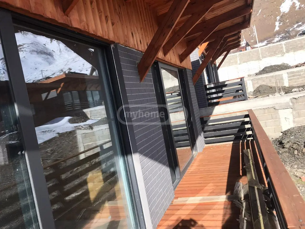 For Sale 6 Room Sastumro Qazbegshi view 1