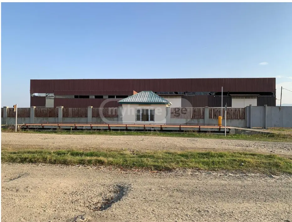 For Sale Mtliani Shenoba Commercial Space Sighnaghshi view 1