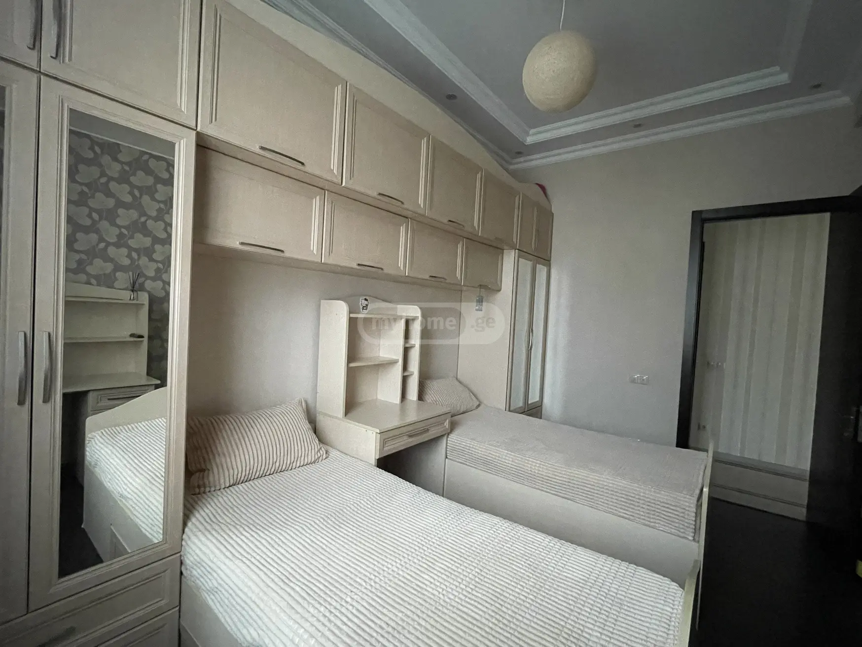 For Sale 3 Room Apartment, 7 of 12