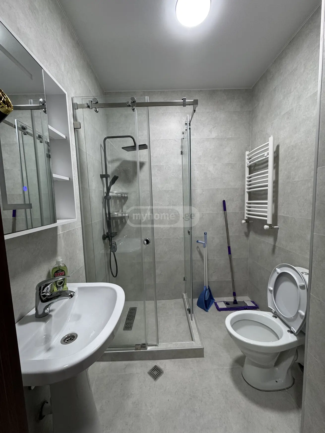 2 Room Flat Daily Rent. Rustavi view 16