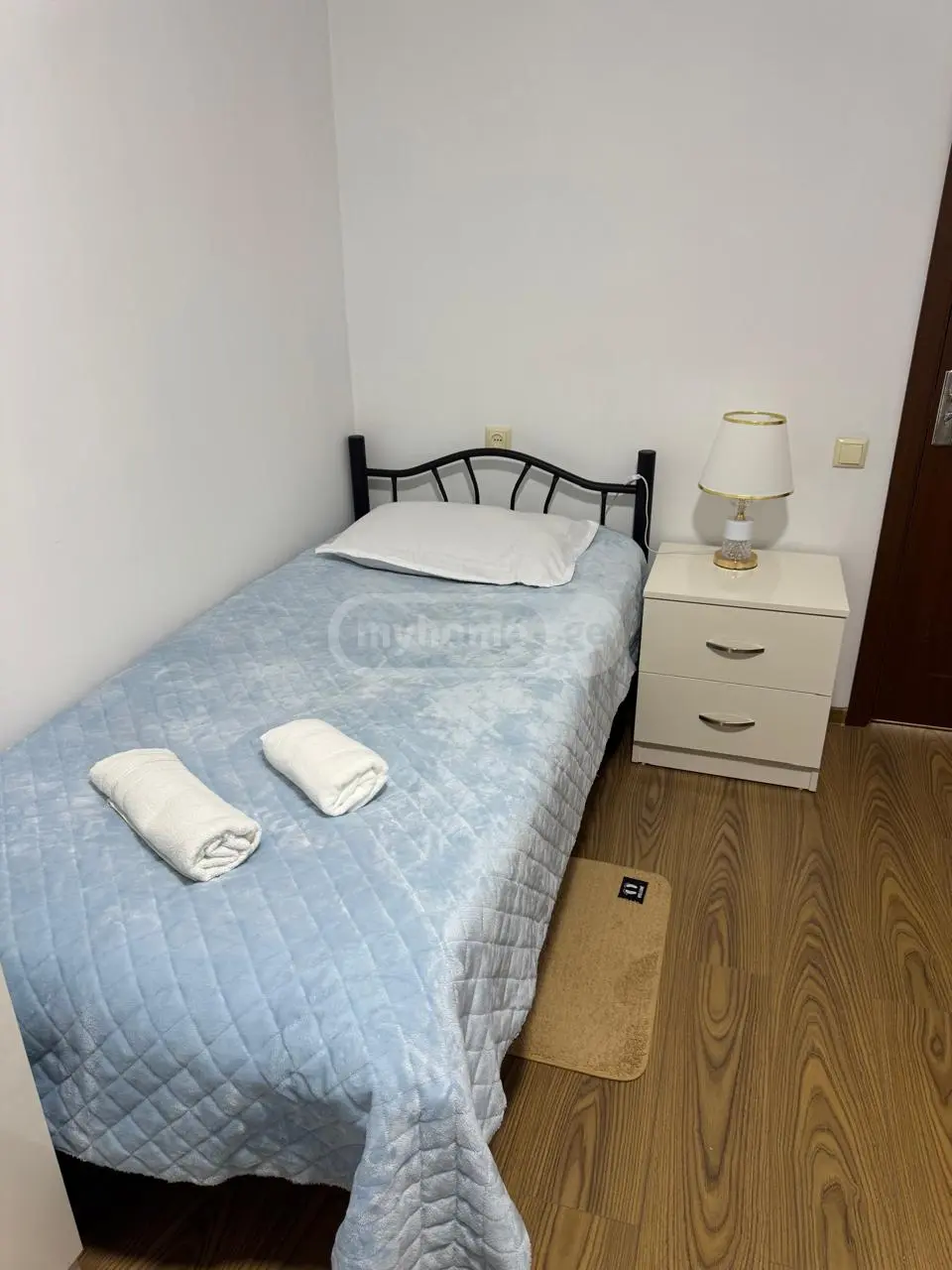 Daily Rent 1 Room Sastumro Zugdidshi view 5