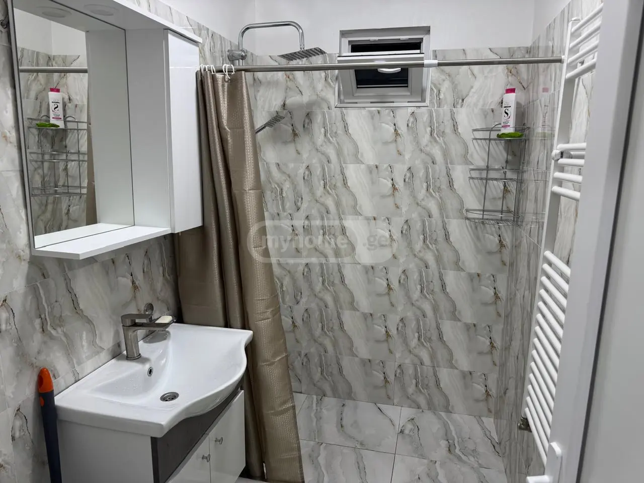 Daily Rent 1 Room Sastumro Zugdidshi view 9
