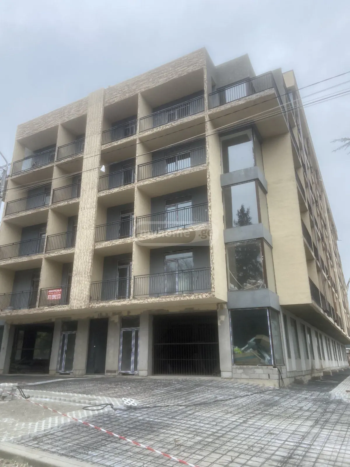 For Sale Sasatsqobe Commercial Space Isanshi, 1 of 12