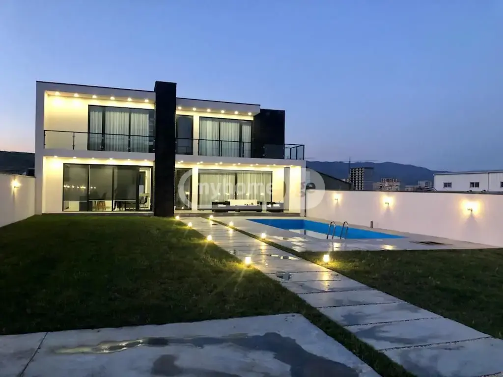 For Rent 6 Room Private House, 1 of 8