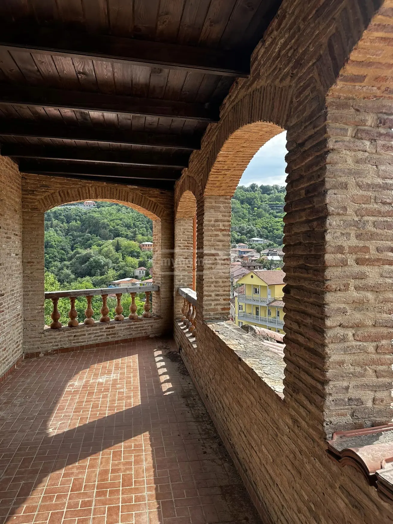 For Sale 10+ Room Sastumro Sighnaghshi view 6