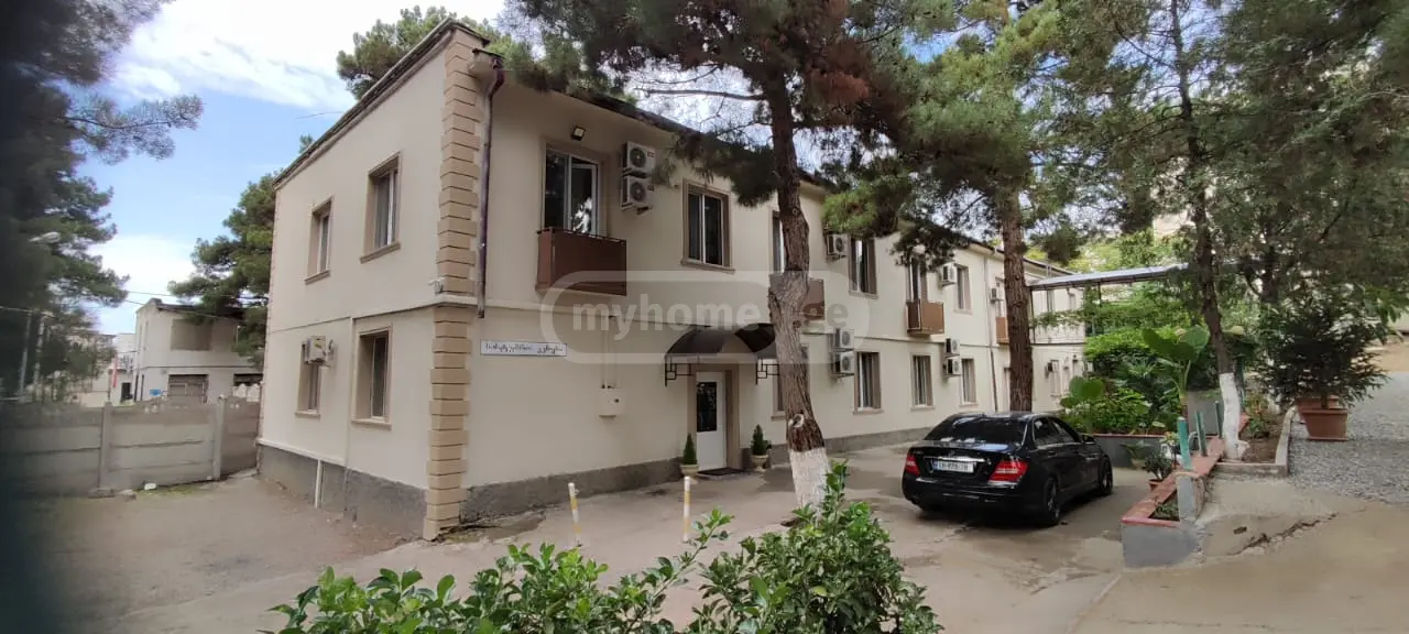 Daily Rent 10+ Room Sastumro Varketilshi, 1 of 6