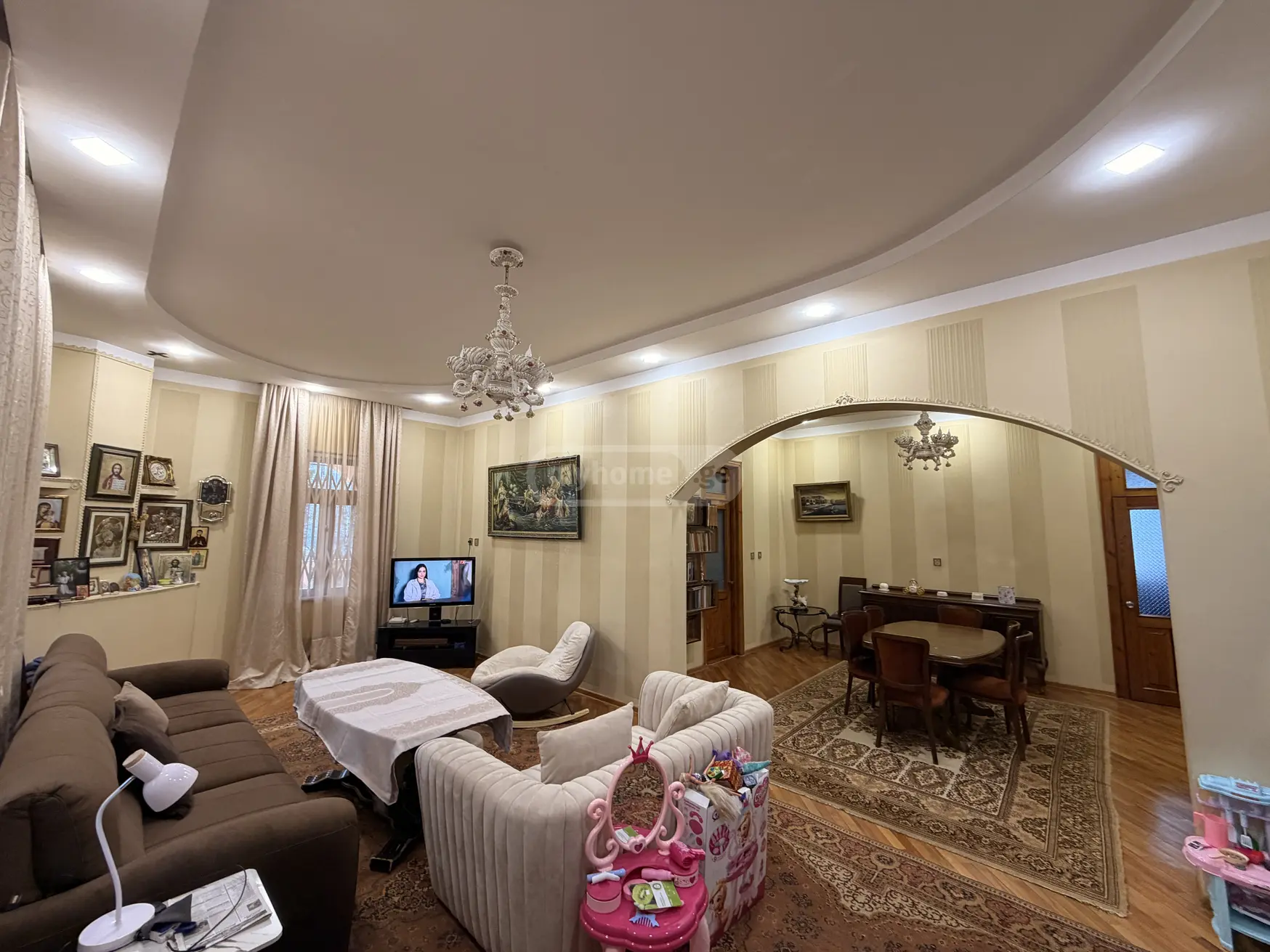 For Sale 9 Room Private House view 16