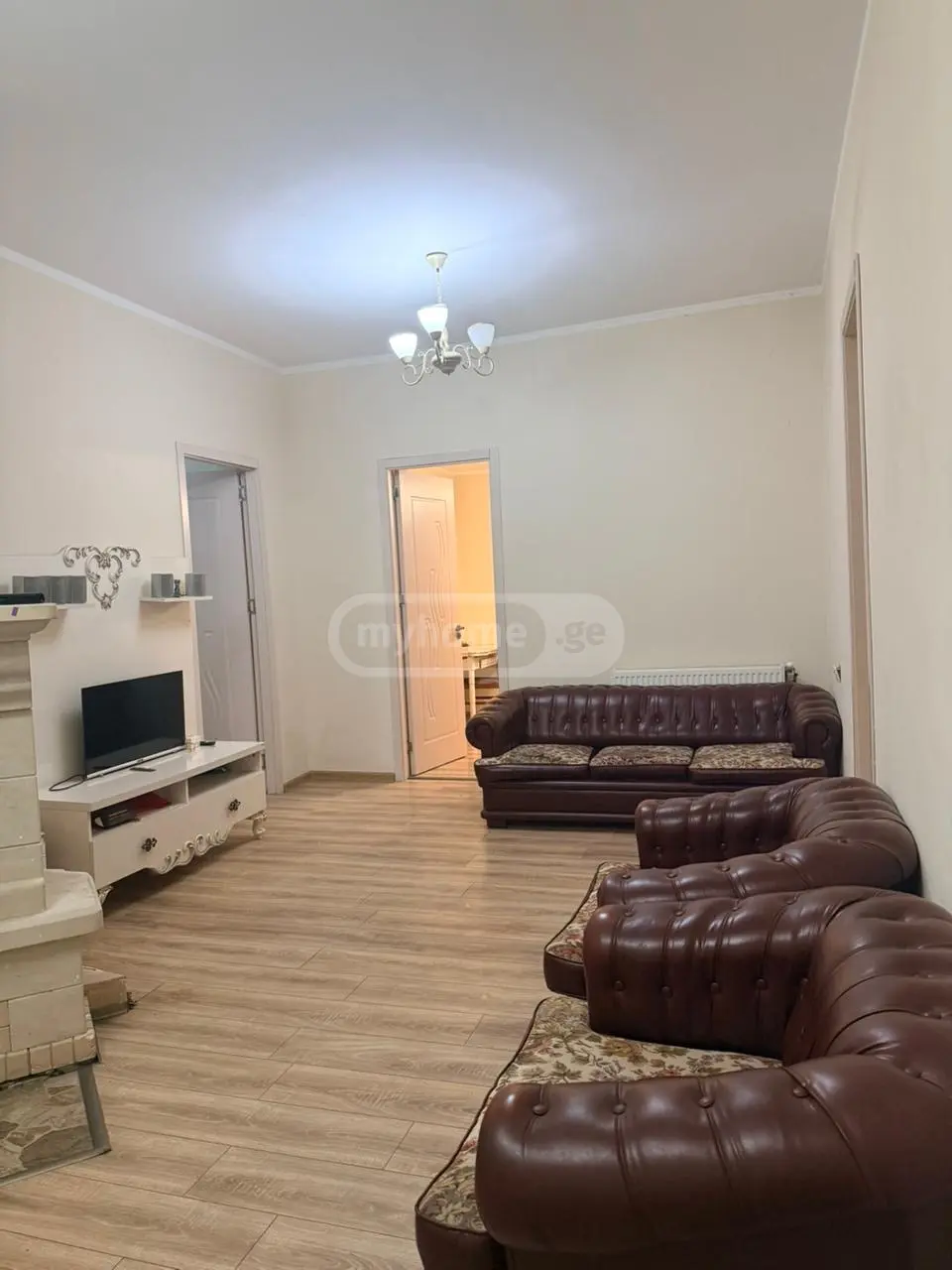 For Sale 4 Room Apartment Kutaisshi view 3