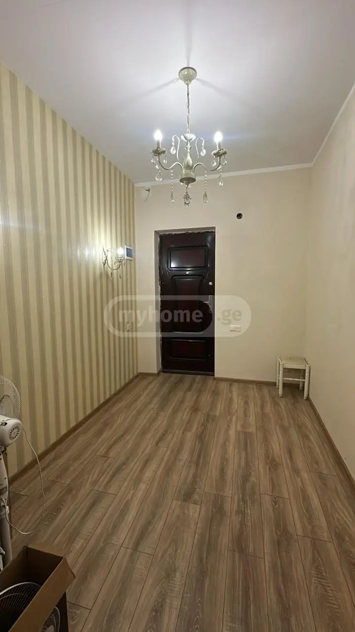 For Sale 4 Room Apartment Kutaisshi view 7