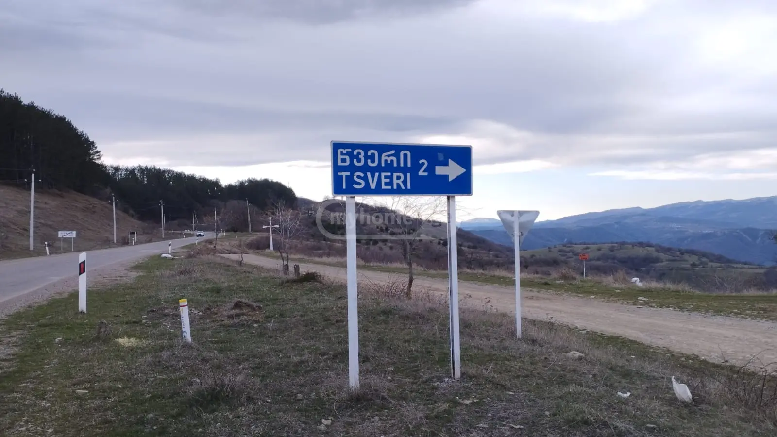 იყიდება 6-ოთახი კერძო სახლი Tetritsqaros Raionshiში view 5